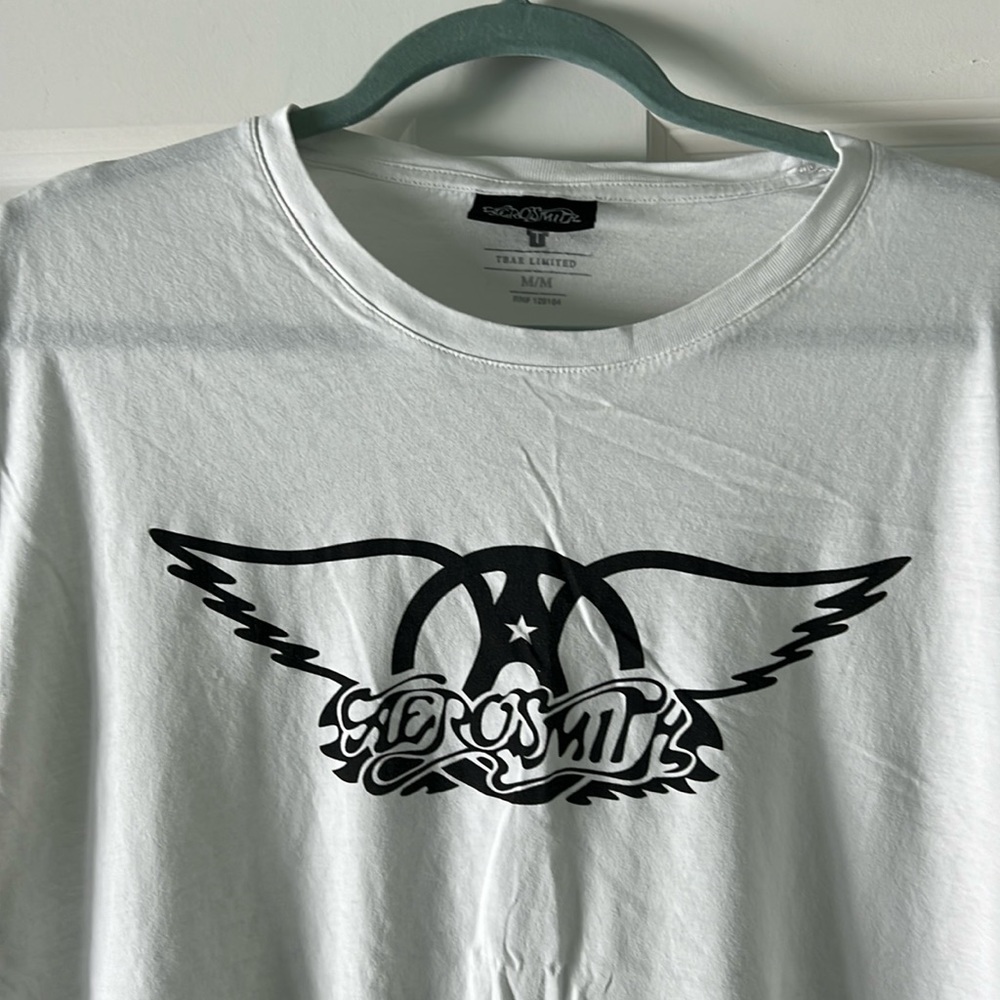 Aerosmith Tee size medium super soft